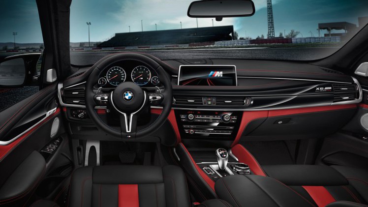 BMW brengt in augustus een speciale editie van de snelle X5M en X6M, de Edition Black Fire.