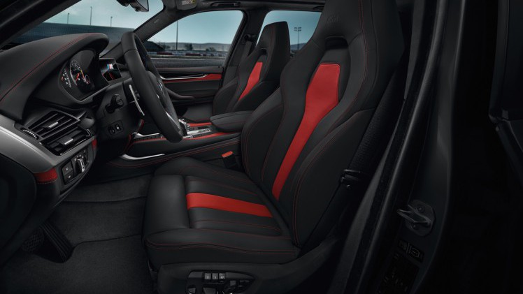 BMW brengt in augustus een speciale editie van de snelle X5M en X6M, de Edition Black Fire.