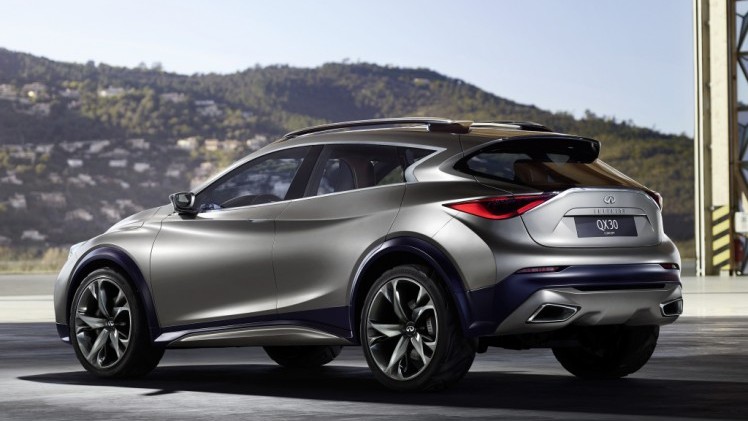 Officieel wordt de auto pas in september getoond op de IAA in Frankfurt, maar nu is er al een eerste afbeelding van Infinitis nieuwe hatchback, de Q30.