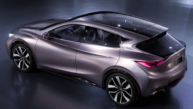 Officieel wordt de auto pas in september getoond op de IAA in Frankfurt, maar nu is er al een eerste afbeelding van Infinitis nieuwe hatchback, de Q30.