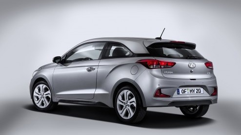 Hyundai introduceert de i20 Coup met 1.2 en 1.0 liter turbo in Nederland vanaf maart 2015. Zijn prijs begint bij 13.995 euro.