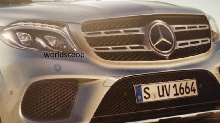 Scoop van nieuwe Mercedes GLS-Klasse X166. De eerste beelden tonen de facelift van de Mercedes-Benz GL-Klasse in vol ornaat.