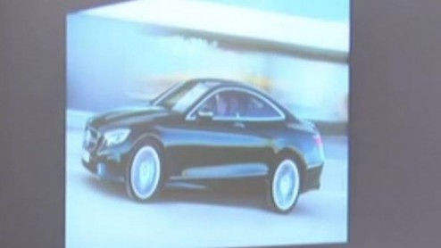 Tijdens de presentatie van de jaarcijfers heeft Mercedes-Benz een eerste beeld laten zien van de S-klasse Coup. De nieuweling beleeft volgende maand zijn wereldpremire tijdens Autosalon van Genve.