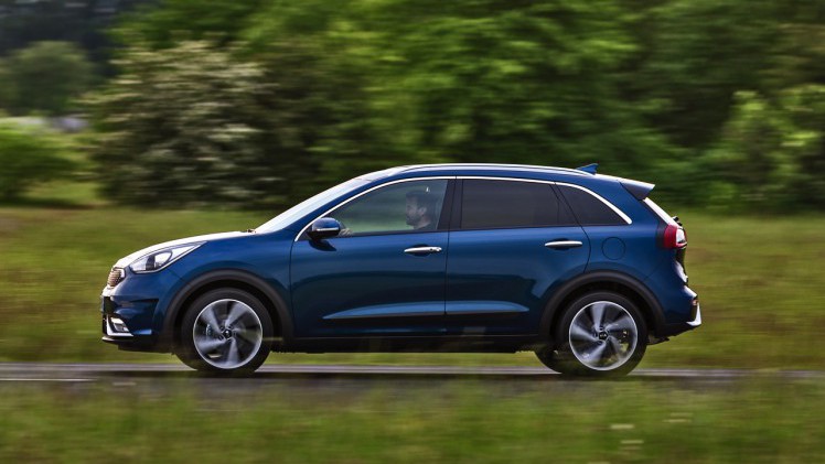 Eerste indruk van de Kia Niro, een hybride crossover met 1.6 GDI, elektromotor en zestrapsautomaat. Heeft Kia hiermee een schot in de roos?