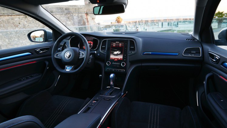 Eerste indruk met nieuwe Renault Mgane GT, de sportieve versie met 205 pk en standaard EDC-automaat.