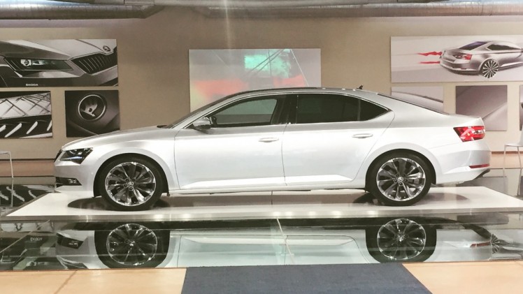 Nieuwe Skoda Superb getest: eerste indruk tijdens de persintroductie in Florence.