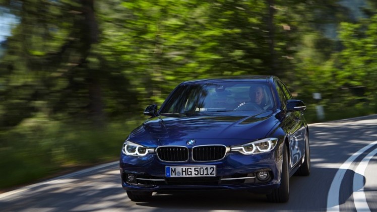 Eerste rij-indruk BMW 3 Serie facelift met 340i Sedan, goed voor 326 pk en veel rijplezier.