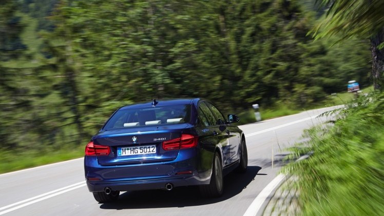 Eerste rij-indruk BMW 3 Serie facelift met 340i Sedan, goed voor 326 pk en veel rijplezier.