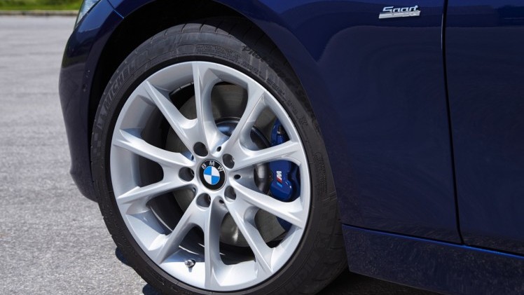 Eerste rij-indruk BMW 3 Serie facelift met 340i Sedan, goed voor 326 pk en veel rijplezier.