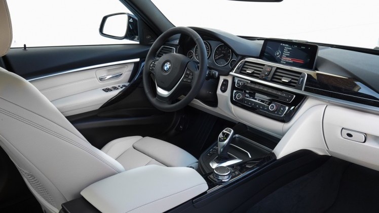 Eerste rij-indruk BMW 3 Serie facelift met 340i Sedan, goed voor 326 pk en veel rijplezier.