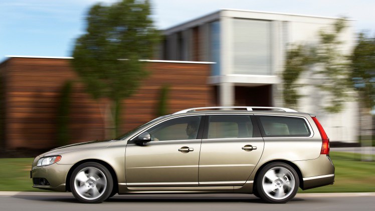 De productie van de Volvo V70 loopt op 25 april 2016 in Torslanda ten einde. Zijn opvolger, de Volvo V90, rolt in juni van de band.