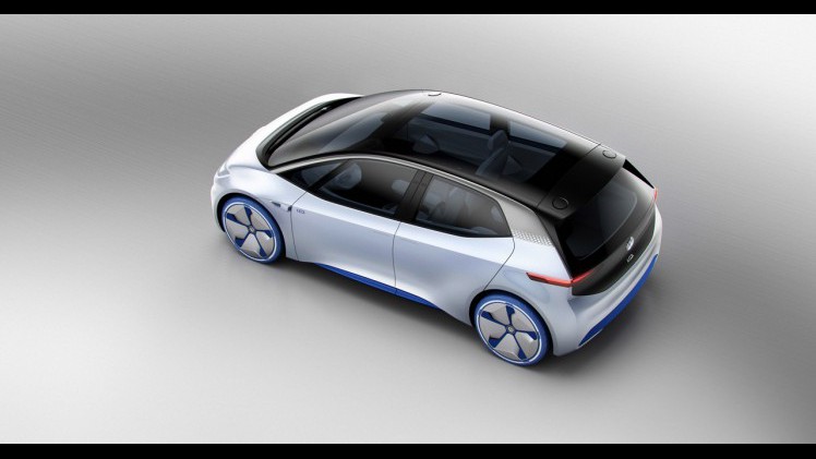 Volkswagen introduceert I.D. Concept op Autosalon Parijs 2016, een volledig elektrische Volkswagen met 600 kilometer actieradius en zelfrijdende functie vanaf 2025;