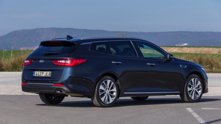 De Kia Optima stationwagon gaat eind 2016 in productie als Optima Sportwagon. Dit zijn de eerste beelden van het productiemodel!