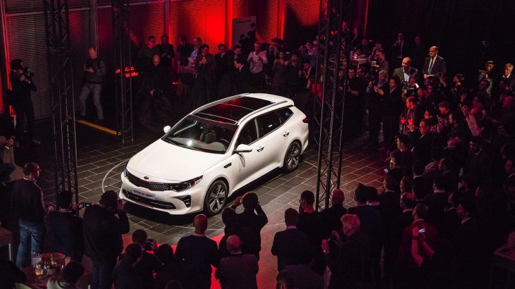 De Kia Optima stationwagon gaat eind 2016 in productie als Optima Sportwagon. Dit zijn de eerste beelden van het productiemodel!