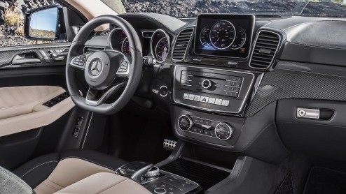 Onthulling Mercedes-Benz GLE Coup, de sportieve broer van de M-Klasse, die in 2015 op de markt komt.