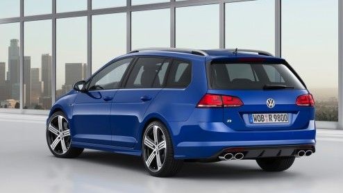 Volkswagen presenteert Golf R Variant in Los Angeles.