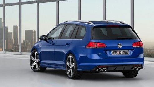 Volkswagen presenteert Golf R Variant in Los Angeles.