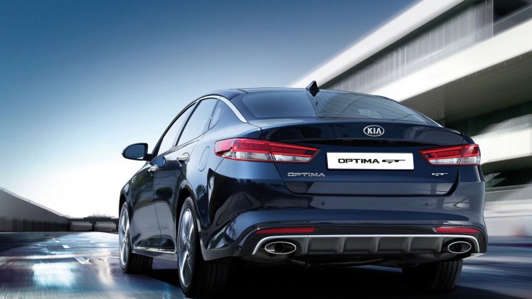 De Kia Optima GT als sportieve vlaggenschip is bijna klaar voor lancering in 2016.