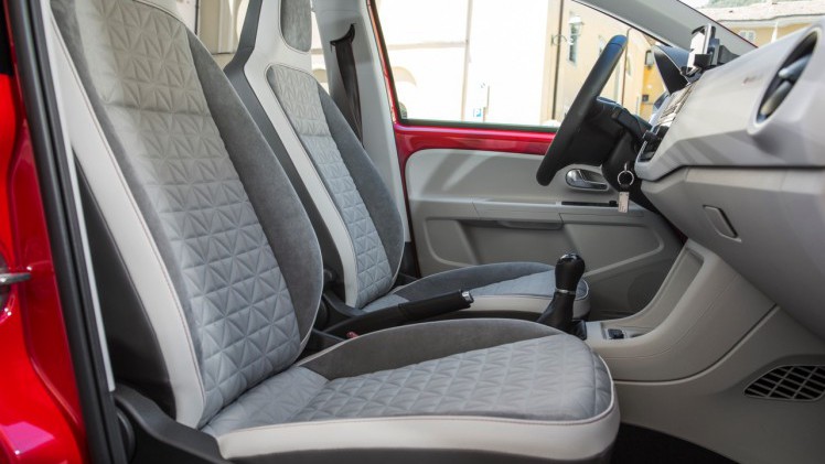 De prijzen en uitvoeringen van de nieuwe Volkswagen Up zijn bekend. Het faceliftmodel zet kracht bij met de 1.0 TSI motor, maar ook de 1.0 MPI en e-Up blijven leverbaar.