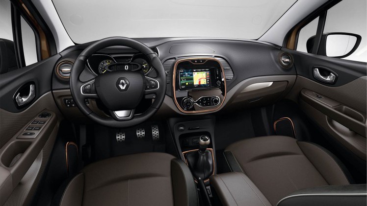 Renault introduceert na een actie op social media de Captur Serie Signature Barista, een cappuccinobruine Captur met extra veel luxe.
