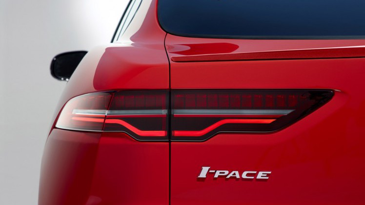 Jaguar Nederland heeft extra productieplaatsen toegewezen gekregen voor de volledig elektrische I-Pace.