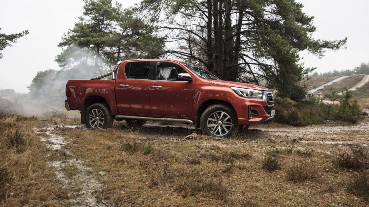 Toyota brengt ter viering van 50 jaar HiLux de extra stoere Executive-uitvoering.