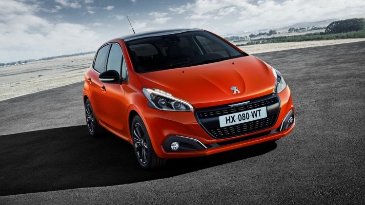 Peugeot zet beste beentje voor op de AutoRAI met zuinige dieselmodellen zoals de 308 SW en 208 BlueHDI.