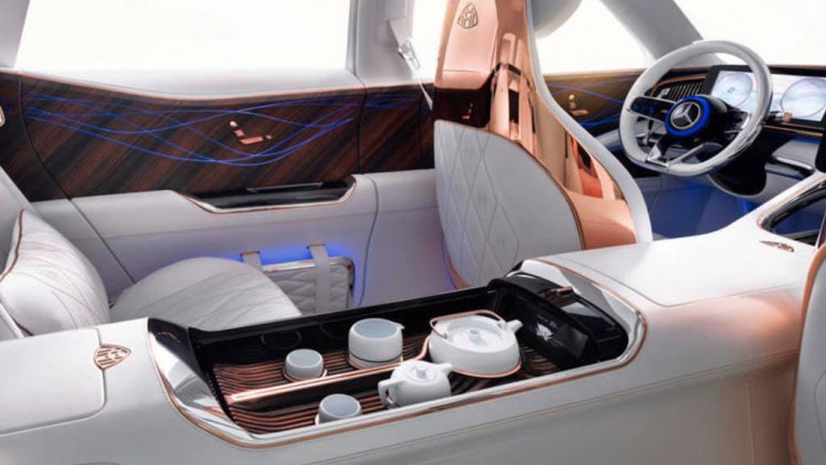 Mercedes-Maybach toont deze week in Peking op de autoshow de Vision Ultimate Luxury.