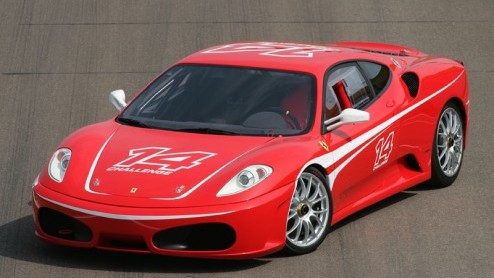 Veel mensen zitten al erg lang te wachten op de snelste versie van de Ferrari F430, de Stradale. Want net als bij de 360, komt er ook van de F430 een lichtere en snellere versie.