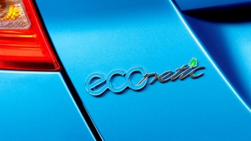Een tikkie zuiniger, maar net zo leuk. Dat is de Ford Fiesta ECOnetic geworden, die vandaag in Londen uit de doeken ging. Met een verbruik van 3.7l/100 km is het ook meteen de zuinigste Ford.