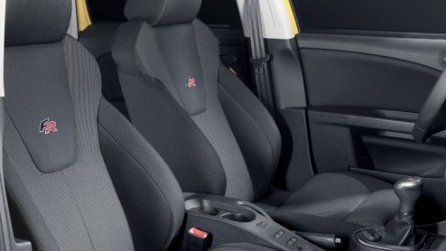 Bij Seat valt er een voordeeltje te behalen. De Leon 2.0 TSI FR is per direct voor een prettiger prijskaartje te koop, namelijk 28.995 euro. Liefhebbers van de 2.0 TDI FR 170 pk hebben minder geluk, d
