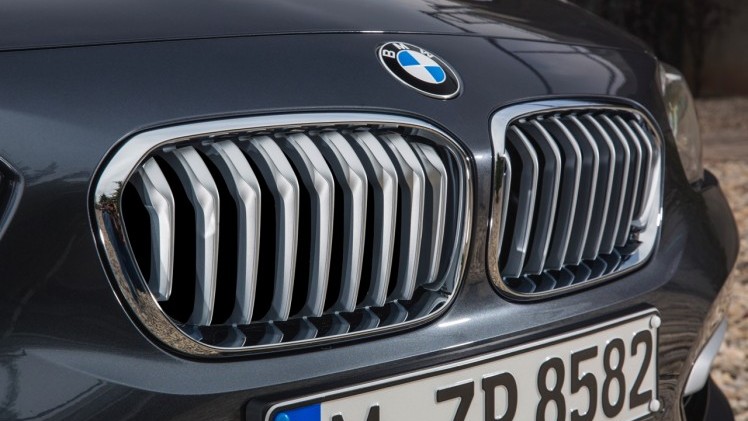 Facelift BMW 1 Serie geeft de auto nieuwe looks en introduceert driecilinder TwinPower Turbo dieselmotoren met 20% bijtelling.