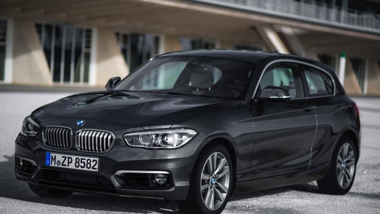 Facelift BMW 1 Serie geeft de auto nieuwe looks en introduceert driecilinder TwinPower Turbo dieselmotoren met 20% bijtelling.