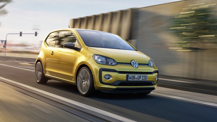 Facelift Volkswagen Up 2016 een feit op Autosalon van Geneve. De populaire kleine Volkswagen krijgt een frisse neus, meer luxe en de 1.0 TSI motor.