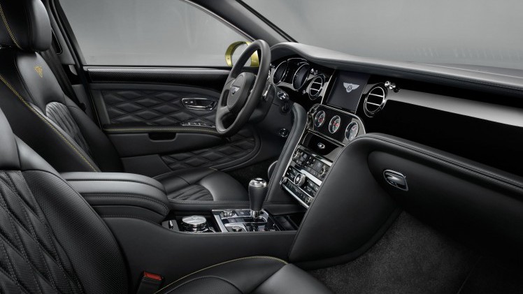 Facelift Bentley Mulsanne introduceert ook Mulsanne Speed en de Mulsanne Exended Wheelbase uitvoering met nog meer beenruimte.
