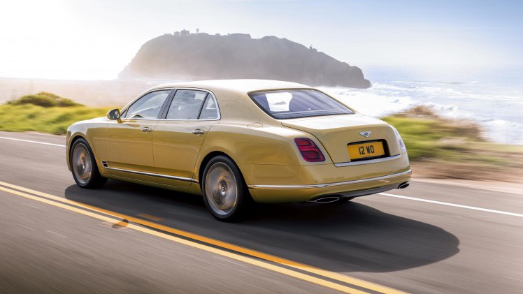 Facelift Bentley Mulsanne introduceert ook Mulsanne Speed en de Mulsanne Exended Wheelbase uitvoering met nog meer beenruimte.