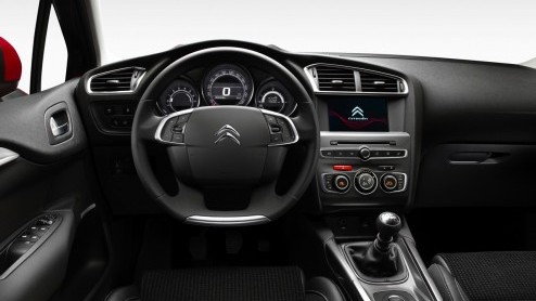 Facelift Citron C4 met meer luxe, LED's en 7 inch touchscreen.