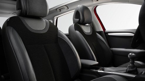 Facelift Citron C4 met meer luxe, LED's en 7 inch touchscreen.