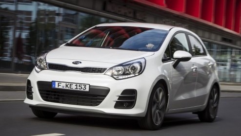 Kia heeft de huidige generatie Rio en Venga aan een facelift onderworpen. De twee vernieuwde modellen debuteren uiteraard in Parijs en zullen begin volgend jaar bij de dealer staan.