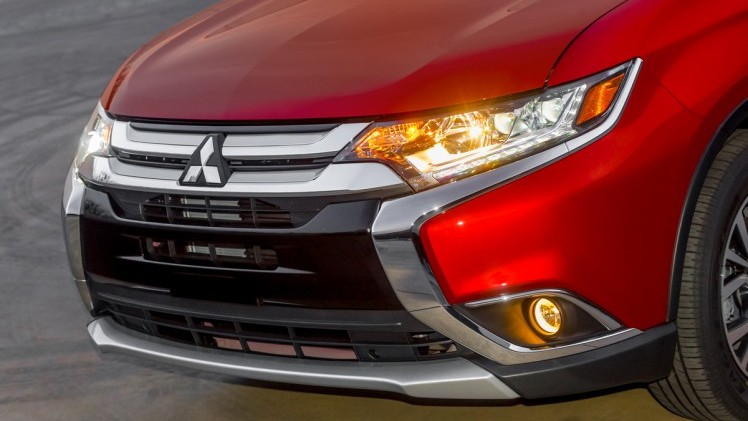 Facelift Mitsubishi Outlander krijgt vorm op New York International Auto Show.