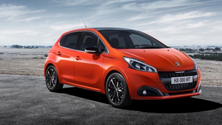 Peugeot 208 facelift met 208 GT komt naar Autosalon Genve 2015.
