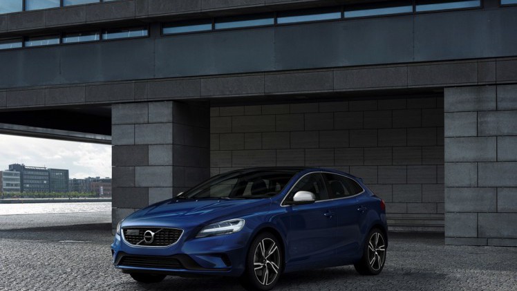 Facelift voor Volvo V40 in modeljaar 2017. De best seller van Volvo beleeft zijn debuut op de Autosalon van Geneve 2016.