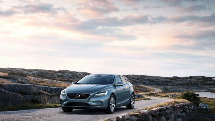 Facelift voor Volvo V40 in modeljaar 2017. De best seller van Volvo beleeft zijn debuut op de Autosalon van Geneve 2016.