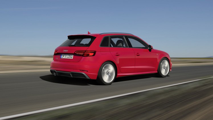 Facelift Audi A3 een feit. Vanaf de zomer 2016 staat de vernieuwde Audi A3 met een nieuw gezicht, verse motoren, de 1.0 TFSI driecilinder en meer veiligheid in de showrooms.