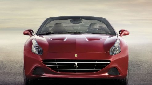 Ferrari heeft de prijzen van de California T bekend gemaakt. De zomerse Italiaan in Hele-outfit heeft een prijskaartje van 218.513 euro en dat is bijna 10 mille minder dan zijn voorganger.