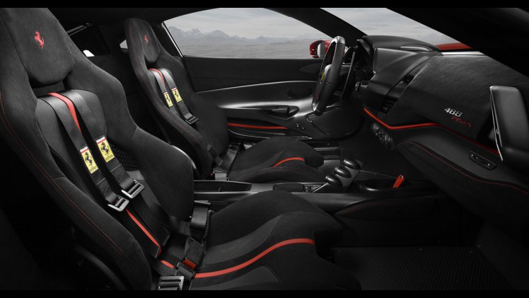 Ferrari lanceert in Genve de 488 Pista.