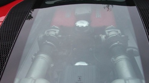 Ronnie heeft onze mailbox vol doen stromen met fotos van speciale autos die hij op straat tegen kwam. Hij heeft er een neusje voor lijkt het wel. Ronnie bedankt hiervoor!