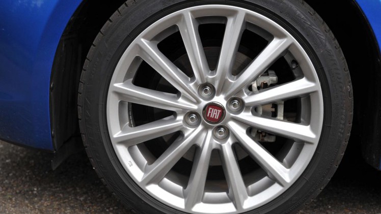 Fiat ontwikkelde op basis van de Mazda MX-5 een eigen roadster, de 124 Spider. Weet de Italiaan het Japanse niveau te verbeteren?