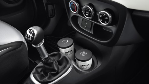 Autotest Fiat 500L Living TwinAir, nieuwe mini-MPV met zeven zitplaatsen.