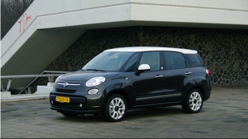 Autotest Fiat 500L Living TwinAir, nieuwe mini-MPV met zeven zitplaatsen.